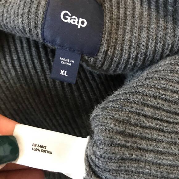 Gray GAP Ribbed Sweater - Picture 4 of 6